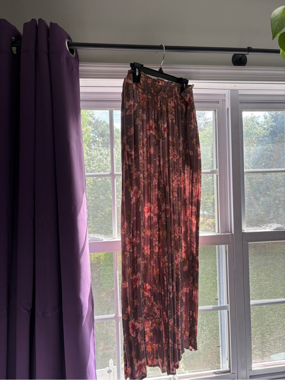 American Eagle Soft Floral Pants